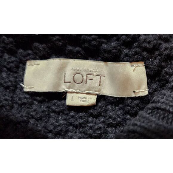 F38  Loft sweater tank with faux top peeking out from underneath - Picture 7 of 9